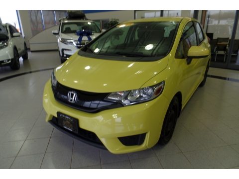 Mystic Yellow Pearl Honda Fit LX.  Click to enlarge.