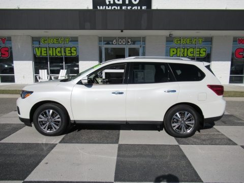 Pearl White Nissan Pathfinder SV.  Click to enlarge.