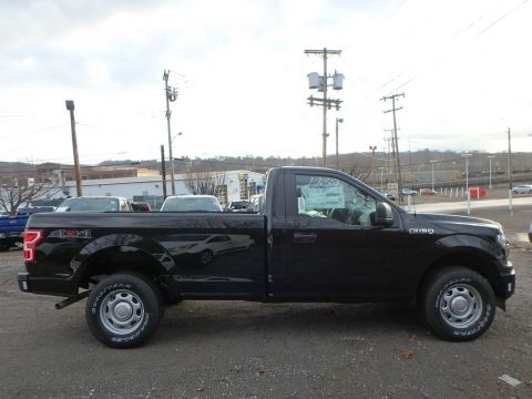 Agate Black Ford F150 XL Regular Cab 4x4.  Click to enlarge.