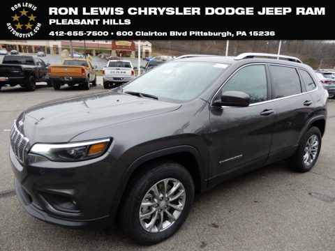 Granite Crystal Metallic Jeep Cherokee Latitude Plus 4x4.  Click to enlarge.