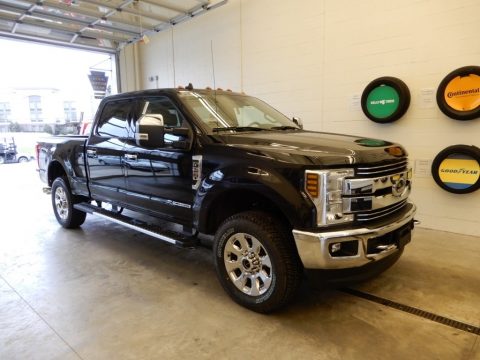 Oxford White Ford F250 Super Duty Lariat Crew Cab 4x4.  Click to enlarge.