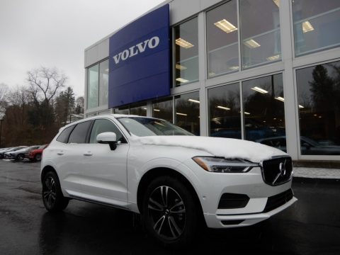 Crystal White Metallic Volvo XC60 T5 AWD Momentum. Click to enlarge. Crystal White Metallic Volvo XC60 T5 AWD Momentum. Click to enlarge.