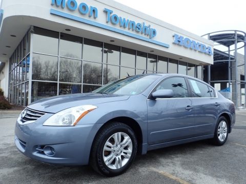 Ocean Gray Nissan Altima 2.5 S.  Click to enlarge.