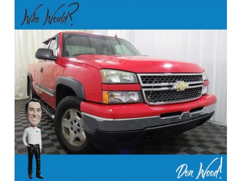 Victory Red Chevrolet Silverado 1500 Classic LT Extended Cab 4x4.  Click to enlarge.