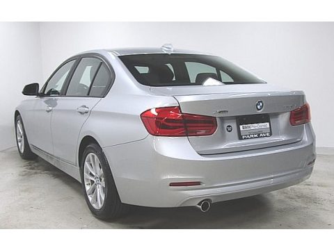 Glacier Silver Metallic BMW 3 Series 320i xDrive Sedan.  Click to enlarge.