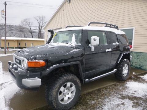 Black Diamond Toyota FJ Cruiser .  Click to enlarge.