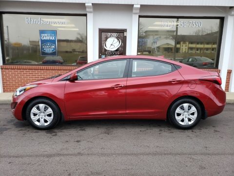 Red Hyundai Elantra SE.  Click to enlarge.