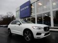 Front 3/4 View of 2019 Volvo XC60 T5 AWD Momentum #1 Front 3/4 View of 2019 Volvo XC60 T5 AWD Momentum #1