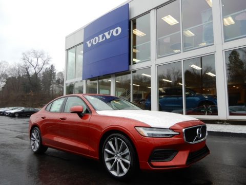Fusion Red Metallic Volvo S60 T6 AWD Momentum.  Click to enlarge.