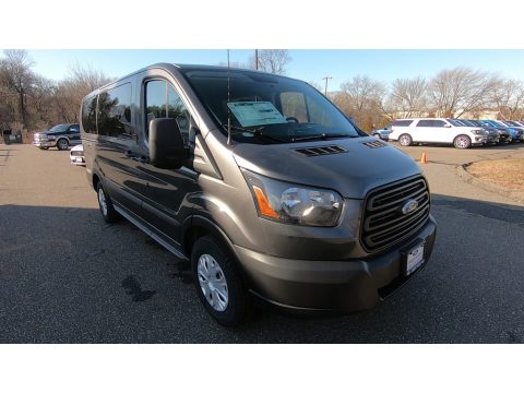 Magnetic Ford Transit Passenger Wagon XL 150 LR.  Click to enlarge.