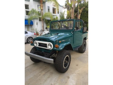 Rustic Green Toyota Land Cruiser FJ40.  Click to enlarge.