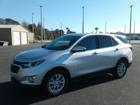 Silver Ice Metallic Chevrolet Equinox LT.  Click to enlarge.