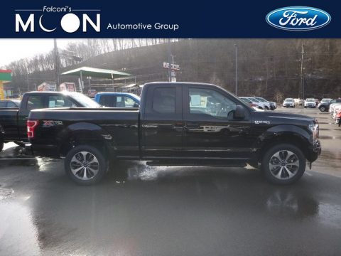 Agate Black Ford F150 XL SuperCab 4x4.  Click to enlarge.