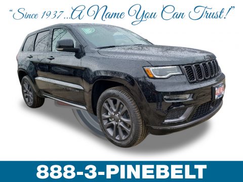 Diamond Black Crystal Pearl Jeep Grand Cherokee High Altitude 4x4.  Click to enlarge.