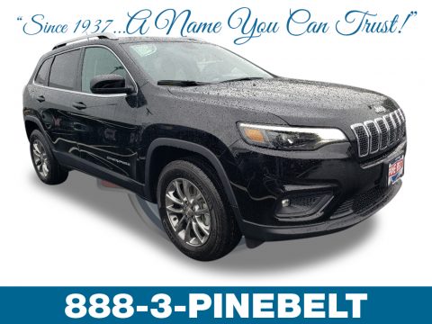 Diamond Black Crystal Pearl Jeep Cherokee Latitude Plus 4x4. Click to enlarge. Diamond Black Crystal Pearl Jeep Cherokee Latitude Plus 4x4. Click to enlarge.