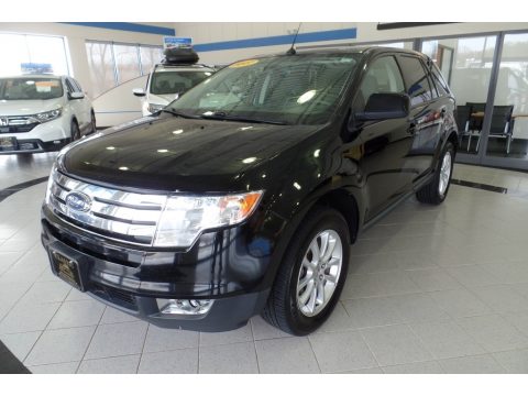 Black Ford Edge SEL Plus.  Click to enlarge.
