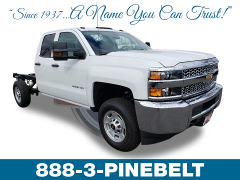 Summit White Chevrolet Silverado 2500HD LT Crew Cab Chassis.  Click to enlarge.