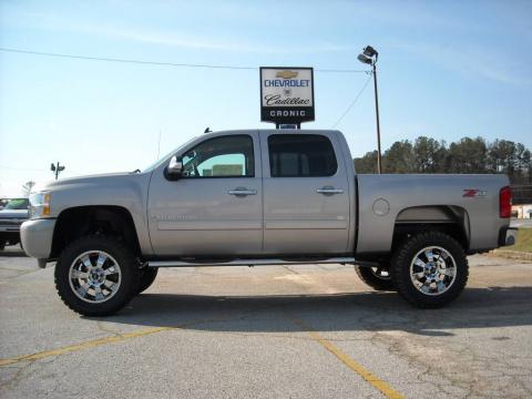 Silver Birch Metallic Chevrolet Silverado 1500 LT Z71 Crew Cab 4x4.  Click to enlarge.
