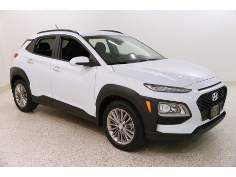 Chalk White Hyundai Kona SEL AWD.  Click to enlarge.