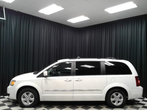 Stone White Dodge Grand Caravan SXT.  Click to enlarge.