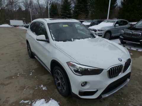 Alpine White BMW X1 xDrive28i.  Click to enlarge.