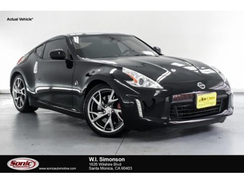 Magnetic Black Nissan 370Z Coupe.  Click to enlarge.