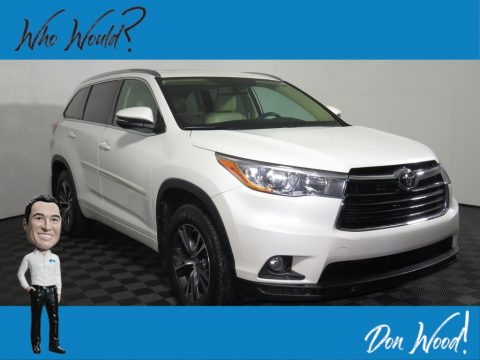 Blizzard Pearl Toyota Highlander XLE.  Click to enlarge.