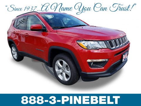 Red-Line Pearl Jeep Compass Latitude 4x4.  Click to enlarge.