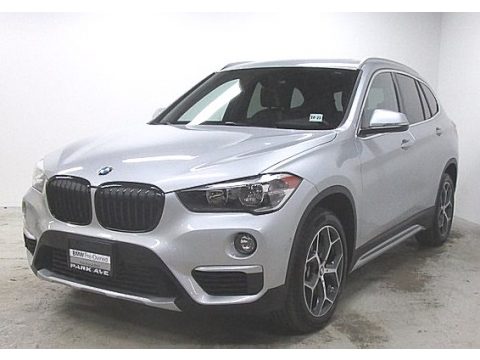 Glacier Silver Metallic BMW X1 xDrive28i.  Click to enlarge.