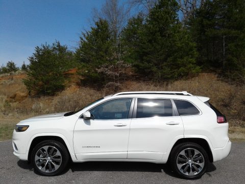 Pearl White Jeep Cherokee Overland 4x4.  Click to enlarge.