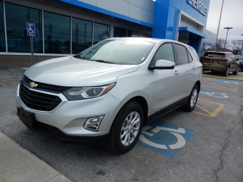 Silver Ice Metallic Chevrolet Equinox LT.  Click to enlarge.