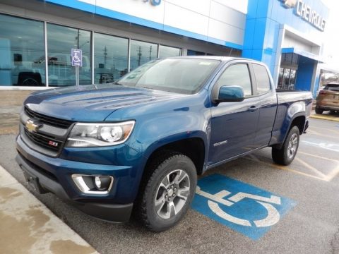 Pacific Blue Metallic Chevrolet Colorado Z71 Extended Cab 4x4.  Click to enlarge.