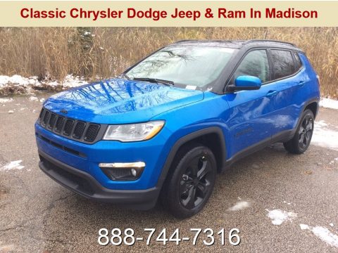 Laser Blue Pearl Jeep Compass Altitude 4x4.  Click to enlarge.