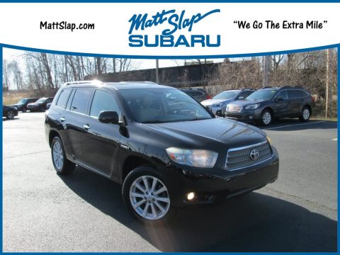 Black Toyota Highlander Hybrid Limited 4WD.  Click to enlarge.