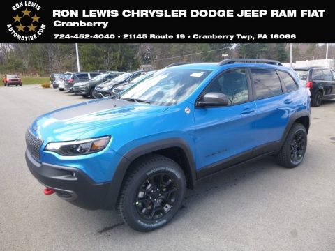 Hydro Blue Pearl Jeep Cherokee Trailhawk 4x4.  Click to enlarge.