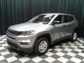 Front 3/4 View of 2019 Jeep Compass Sport 4x4 #2