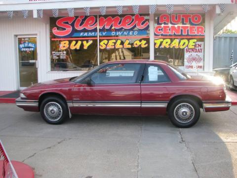 Medium Garnet Red Metallic Buick Regal Limited Coupe.  Click to enlarge.