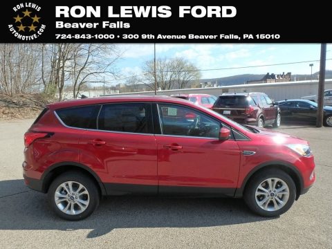Ruby Red Ford Escape SE 4WD.  Click to enlarge.