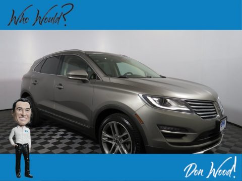Magnetic Lincoln MKC Reserve AWD.  Click to enlarge.
