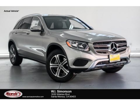 Mojave Silver Metallic Mercedes-Benz GLC 300.  Click to enlarge.