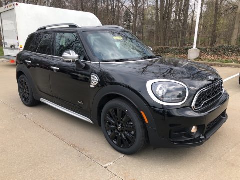 Midnight Black Mini Countryman Cooper S All4.  Click to enlarge.
