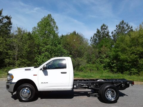 Bright White Ram 3500 Tradesman Regular Cab 4x4 Chassis.  Click to enlarge.