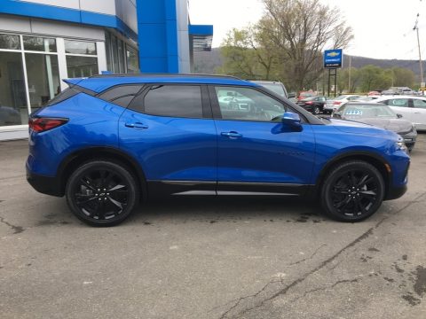 Kinetic Blue Metallic Chevrolet Blazer RS AWD.  Click to enlarge.