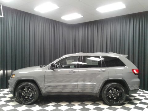 Sting-Gray Jeep Grand Cherokee Upland 4x4. Click to enlarge. Sting-Gray Jeep Grand Cherokee Upland 4x4. Click to enlarge.