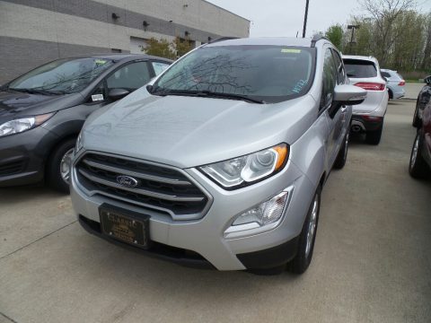 Moondust Silver Metallic Ford EcoSport SE.  Click to enlarge.