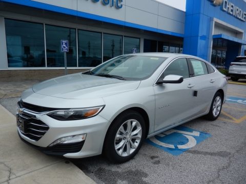 Silver Ice Metallic Chevrolet Malibu LT.  Click to enlarge.