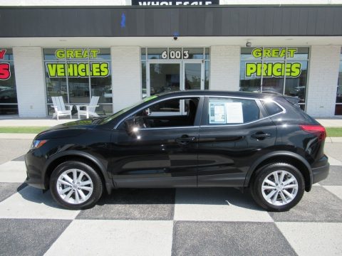 Magnetic Black Nissan Rogue Sport S AWD.  Click to enlarge.