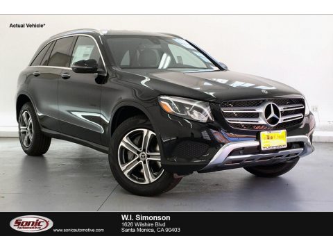 Black Mercedes-Benz GLC 300.  Click to enlarge.