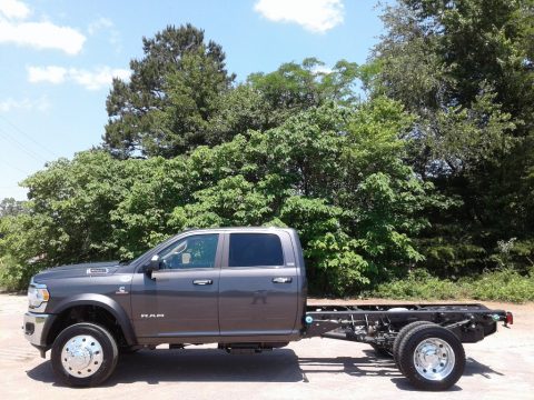 Granite Crystal Metallic Ram 4500 SLT Crew Cab 4x4 Chassis.  Click to enlarge.
