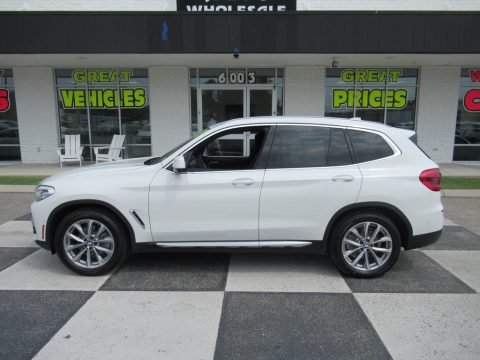 Mineral White Metallic BMW X3 sDrive30i. Click to enlarge. Mineral White Metallic BMW X3 sDrive30i. Click to enlarge.